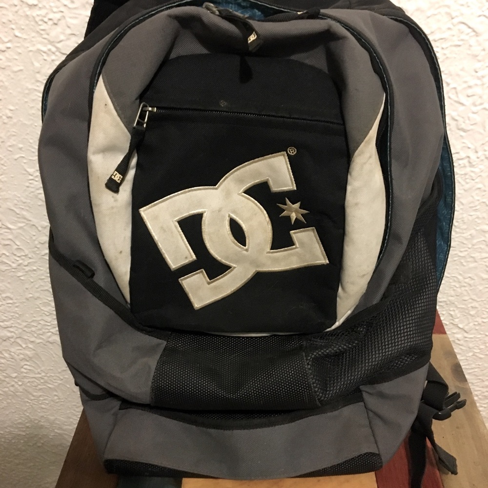 DC Men’s Extra Large Skateboarding Backpack.